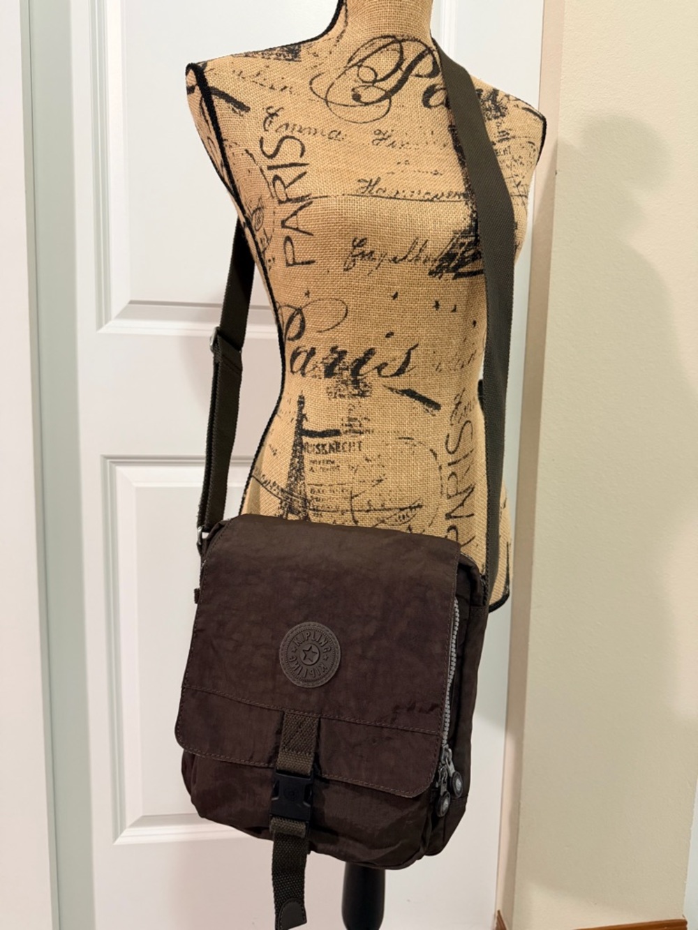 Kipling Lancelot Brown Nylon Crossbody Messenger Bag